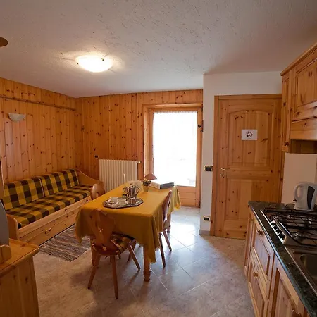 Aparthotel Bucaneve